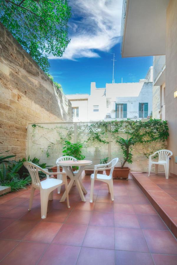 Palazzo Leo Suite And Apartment Lecce Ngoại thất bức ảnh